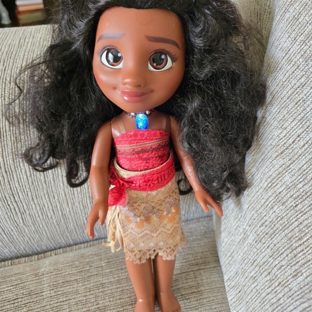 My First Disney Princess Moana Jakks Pacific Singing Lights Toddler Doll